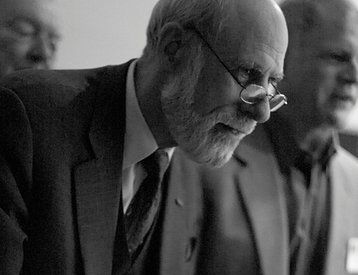 A picture of Vint Cerf.